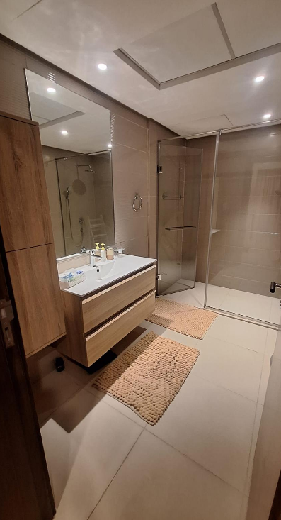 Apartment in درة البحرين for Sale and Rent